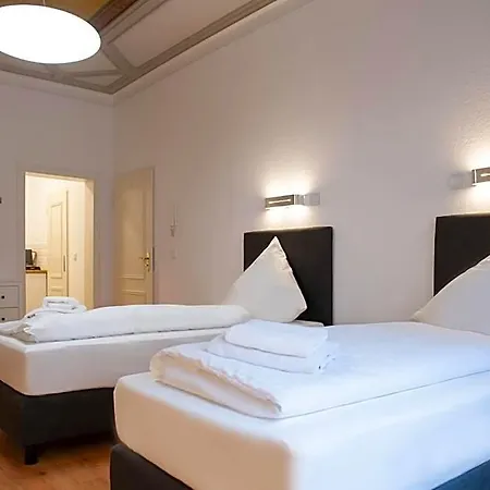 Apartahotel Elon 3*