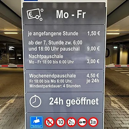 Elon 3* Fürth