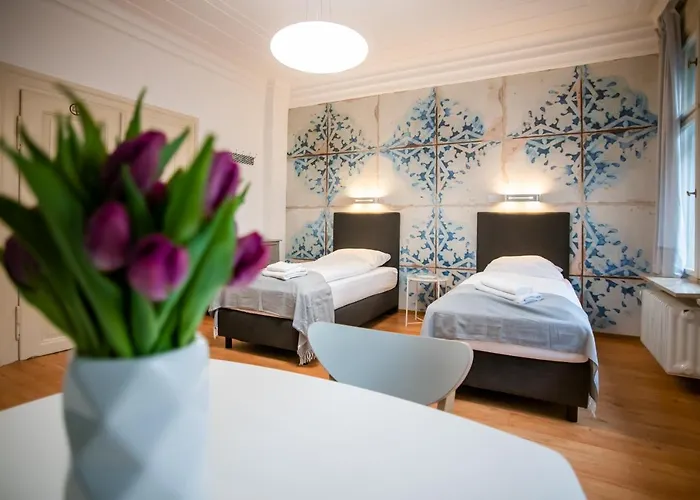 Apart-hotel Elon